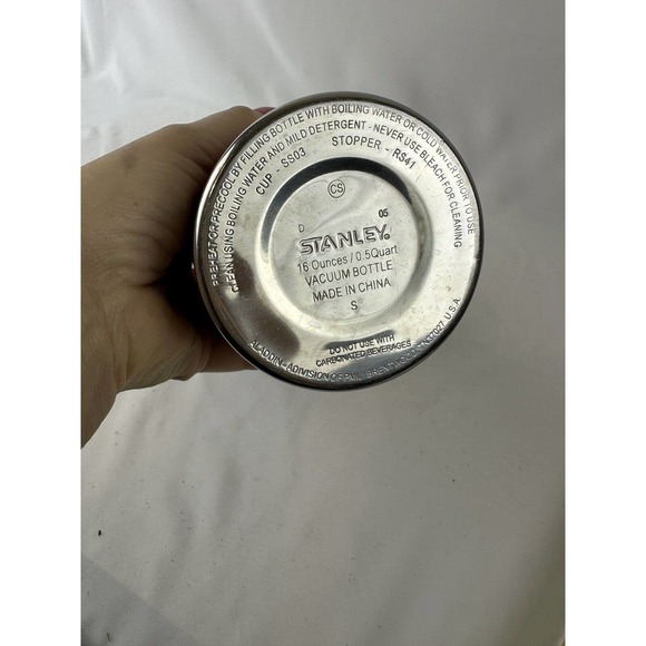 Stanley Travel Thermos Red Stainless Steel 16 Ounce Vacuum Bottle No Cup - Picture 12 of 12